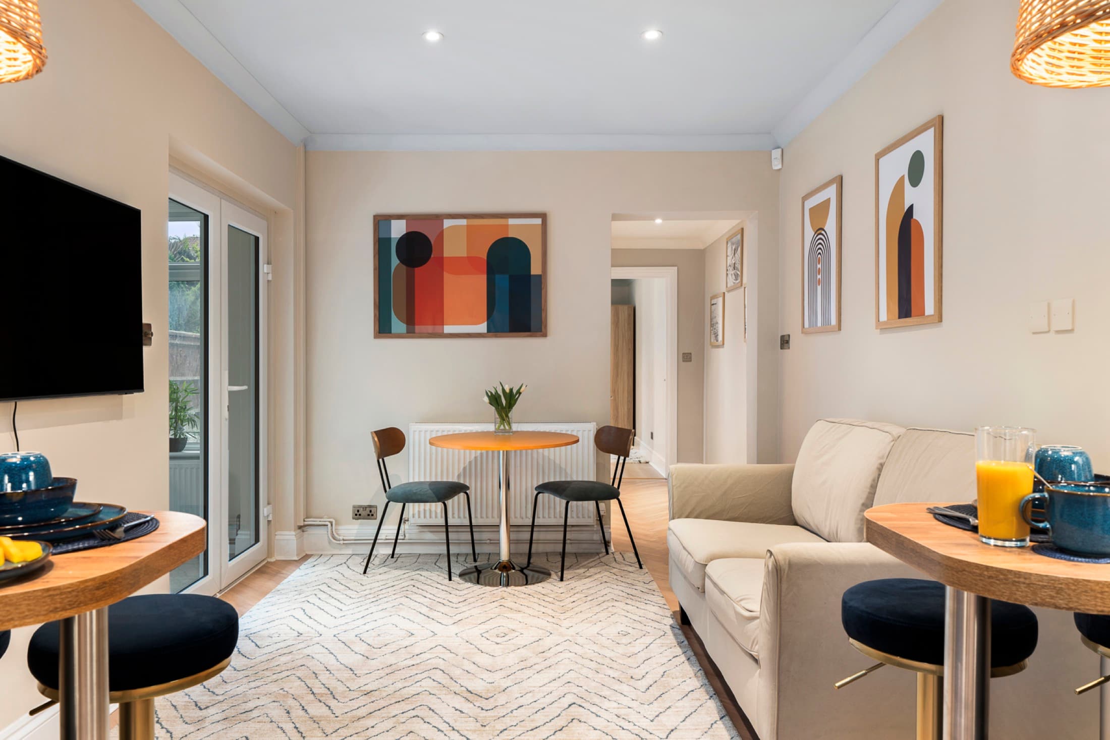 Entrance and hallway area inside a well-kept shared property